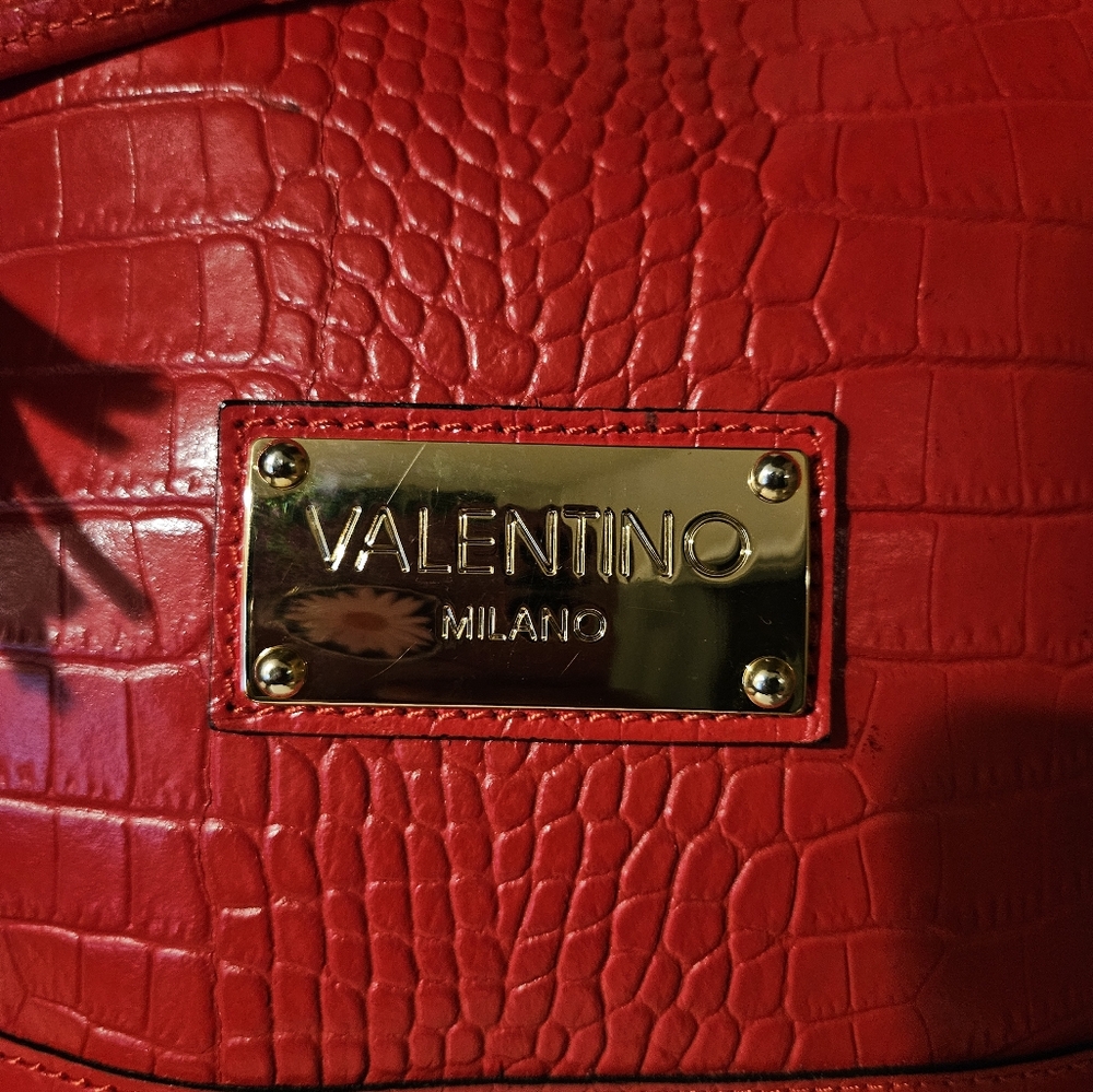 Valentino Milano Red leather bucket bag - Picture 7 of 10